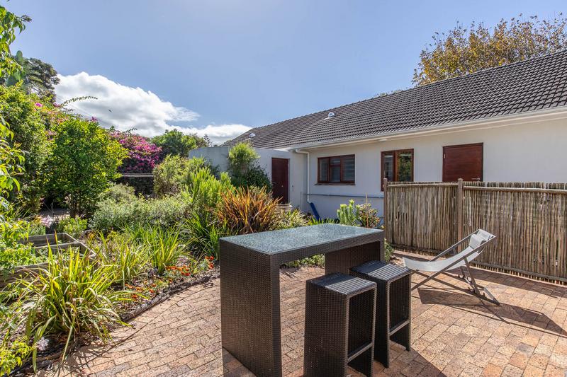 3 Bedroom Property for Sale in Constantia Western Cape